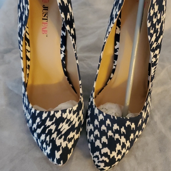 JustFab Marne Navy Pump size 10 - Picture 5 of 5